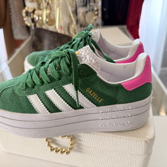 Adidas Women's Gazelle Green and Pink Sneakers - Picture 6 of 6